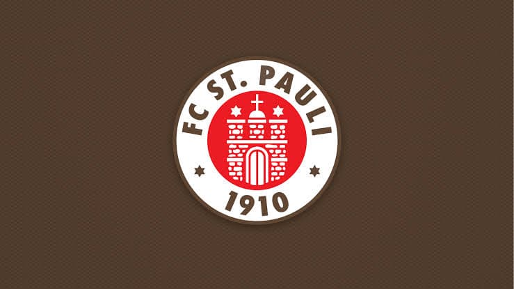 ACABOU !!!!! Encerramos a carreira, 5 anos e 6 títulos. - 3 Bundesligas - 2 Supercopa - 1 Pokal 243 jogos 167 vitórias 33 empates 43 derr…