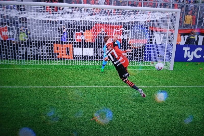 HAT TRICK? EM CASA? DE VIRADA? Sinto muito rival. Mas o Miguelito é so nosso🤣❤️🖤 +3⚽️