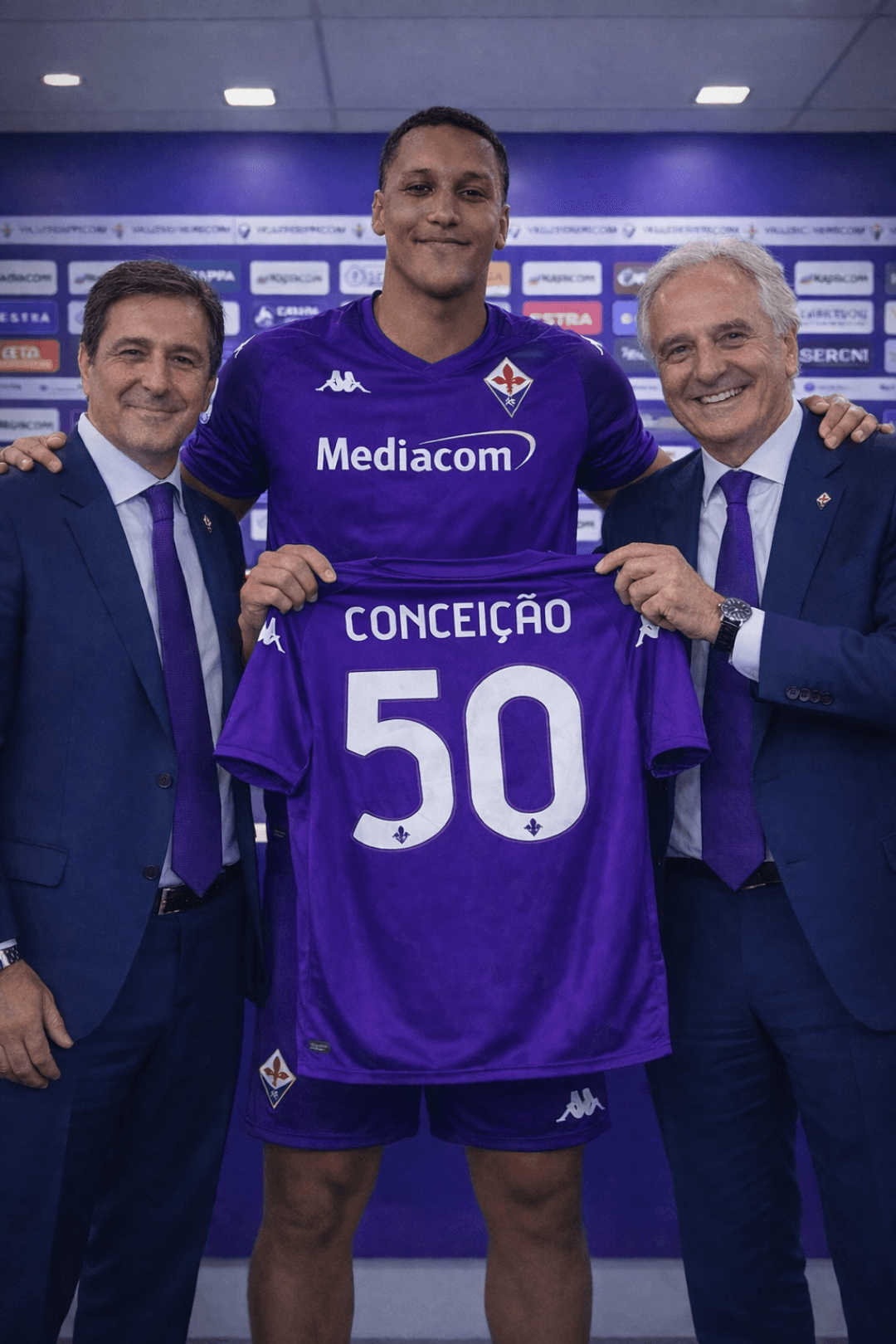 Hoje eu chego a marca incrível de 50 gols por esse clube enorme🔥🔥#Fiorentina