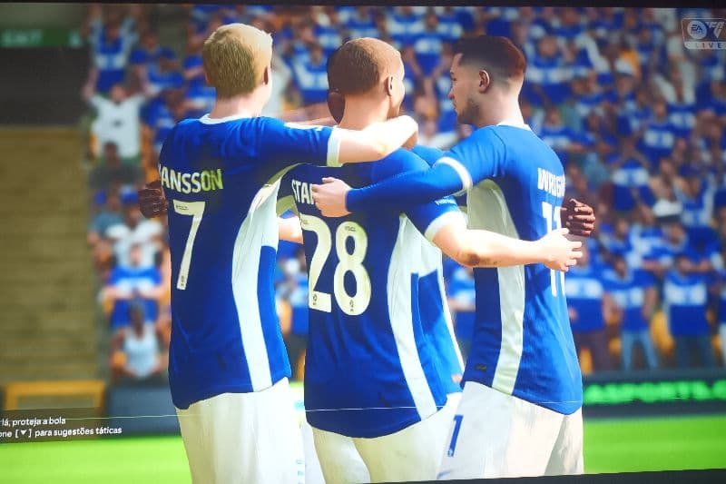 Stansfield faz seu 3 gol no jogo Norwich 3x5 Birmingham 2 tempo - 80'
