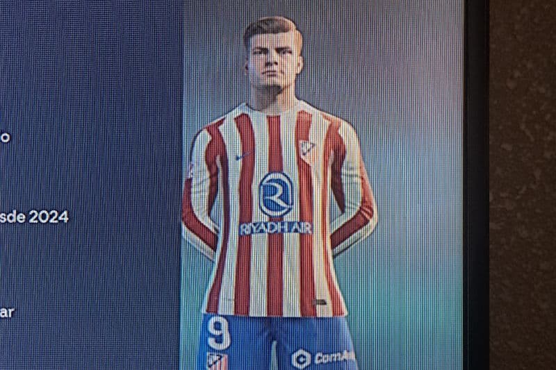 Gabi diz que Sørloth não está nos planos dele. Sørloth deve ser vendido nas próximas semanas.