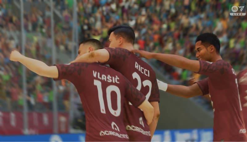 ⚽️⚽️⚽️