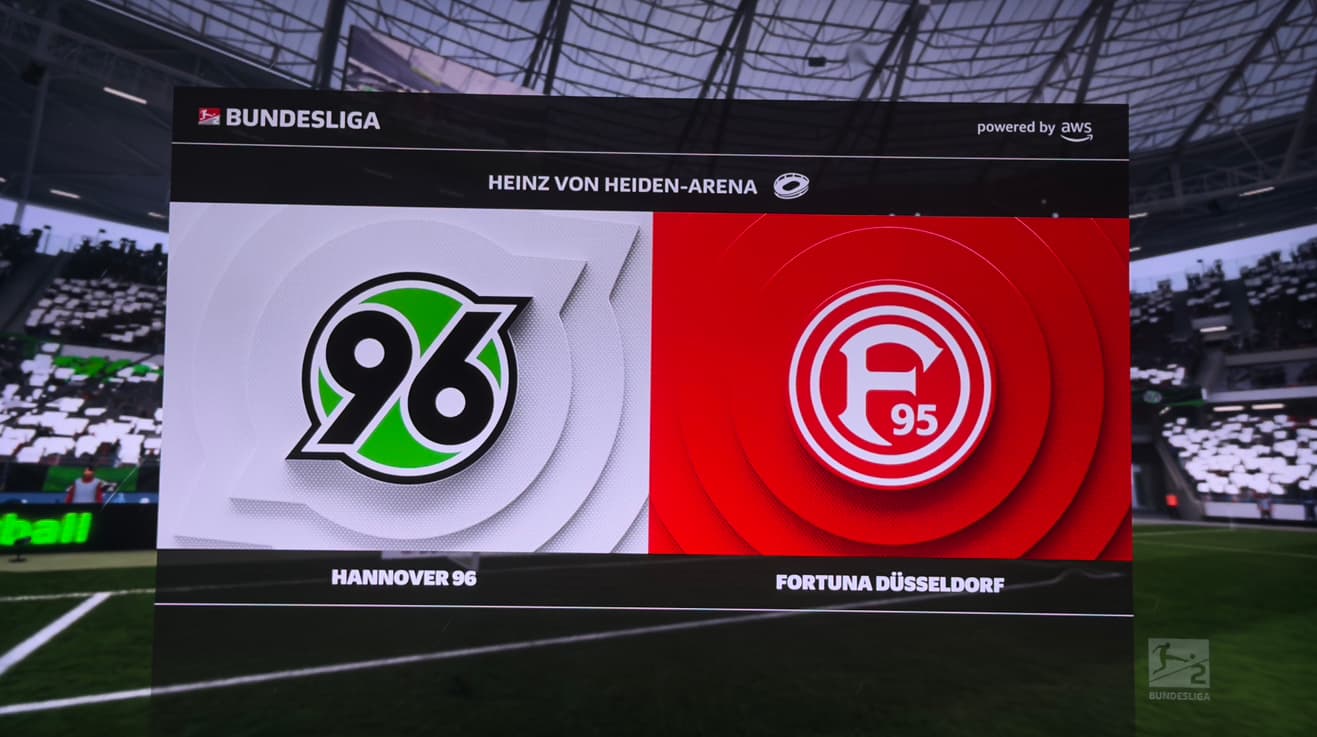 Já começou! ⚽ Hannover 96 entra em campo contra o Düsseldorf na HDI-Arena. Acham que conseguimos os 3 pontos hoje?💬