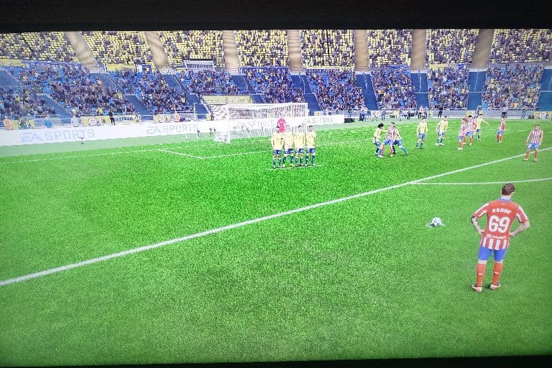 Primeiro gol de falta do Keane, contra o Las Palmas na La Liga