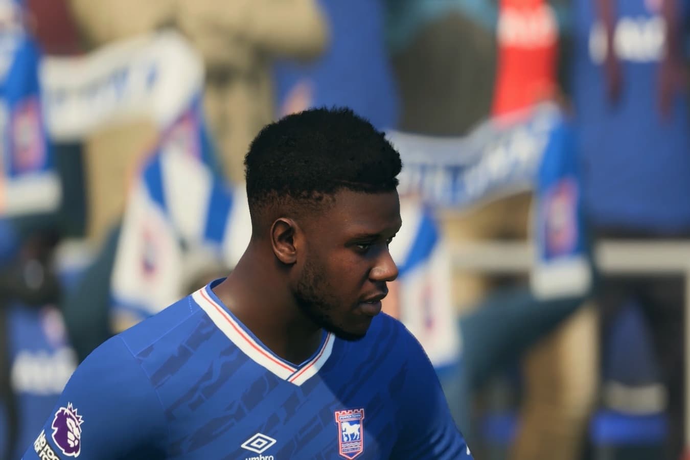 DESTINO LONDRES? ✈️ Rumores de bastidores fervem no Portman Road! Fontes indicam que Azor Matusiwa está muito perto de se transferir para…