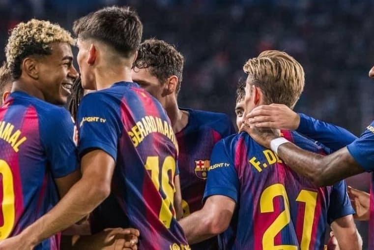 Fim da minha quarta temporada pelo Barcelona não ganhemos nenhum título foi uma temporada difícil me lesionando logo no começo da tempora…