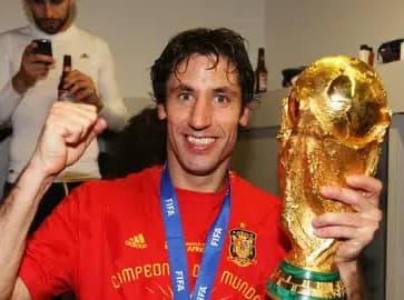 TBT DA COPA DO MUNDO DE 2010 ONDE PUDE PRESENTEAR A NAÇÃO ESPANHOLA COM ESSA TAÇA INÉDITA