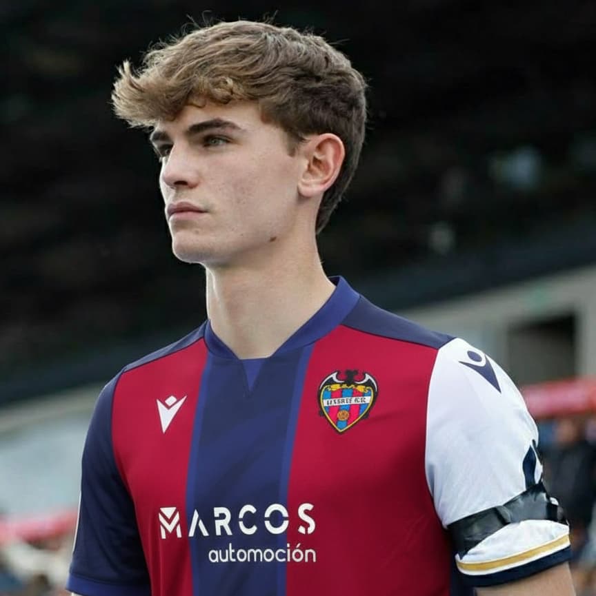 📣 Levante Insider – Nico Paz Nico Paz é o novo reforço do Levante! Jovem, talentoso e com enorme potencial para decidir jogos grandes. A…