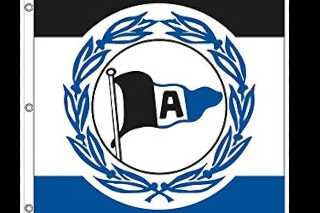 O começo de uma Era Valente é o novo técnico do Arminia Bielefeld 🤍💙