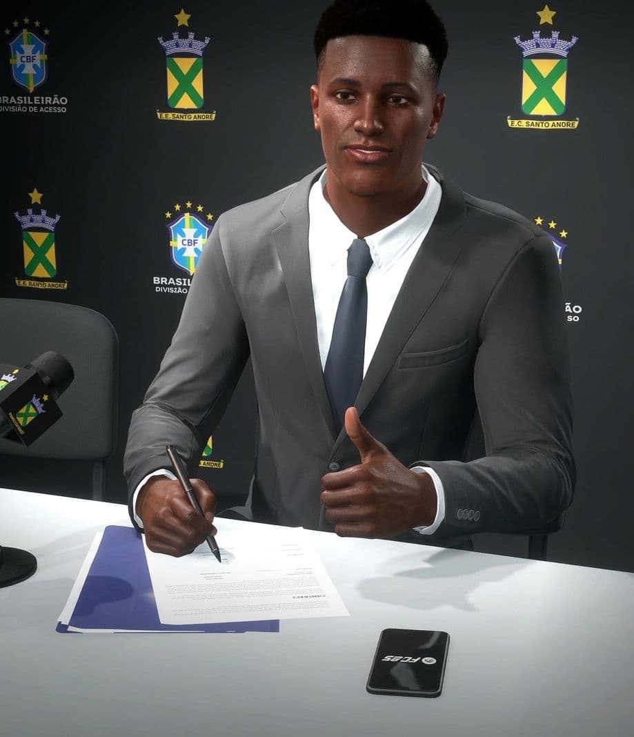 Assinando o meu primeiro contrato profissional!