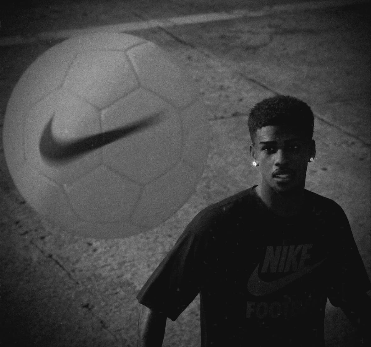 Focused on what matters. {@}[Riley](68f2cd12fc180216c5773e98) x {@}[nikefootball](69734780a0c07cf223760014)