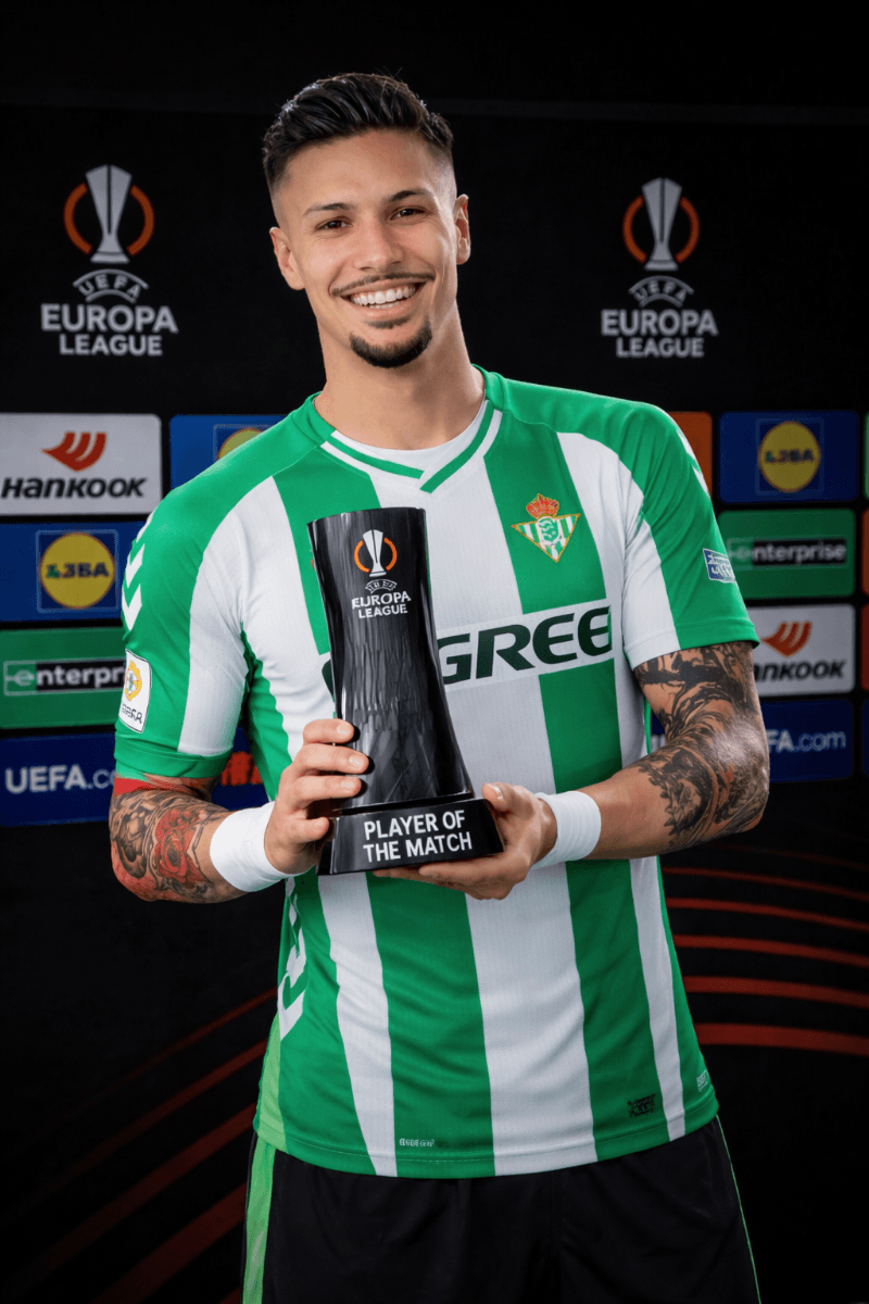 INCRIVEL A SENSAÇAO DE FAZER TRES GOLS EM UMA EDIÇÃO DE EUROPA LEAGUE ! 🔥✨️OBRIGADO AOS TORCEDORES PELO APOIO E INSENTIVO 🟢 VAMOS BETIS…