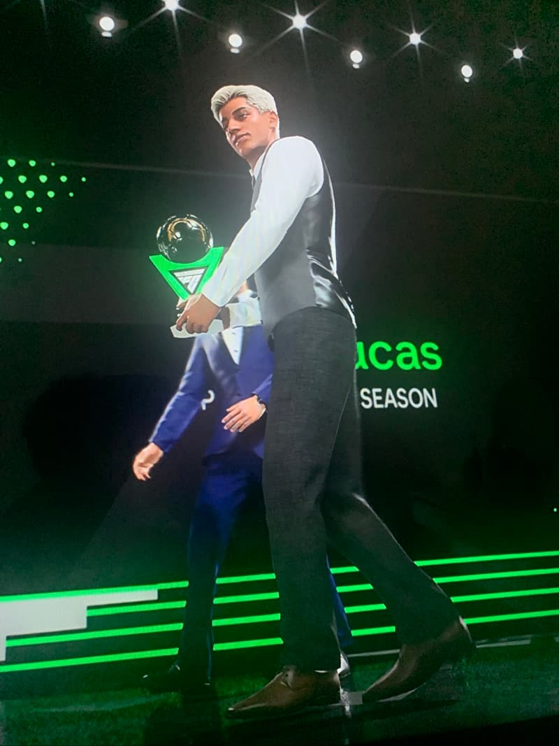 💚🖤