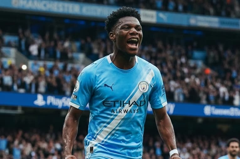 Manchester City beat Napoli 2–1 and maintain their good form in the Champions League.