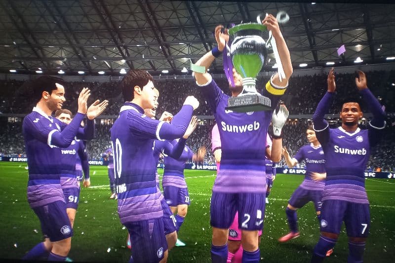 A festa segue por aqui Campeão da Copa da Bélgica