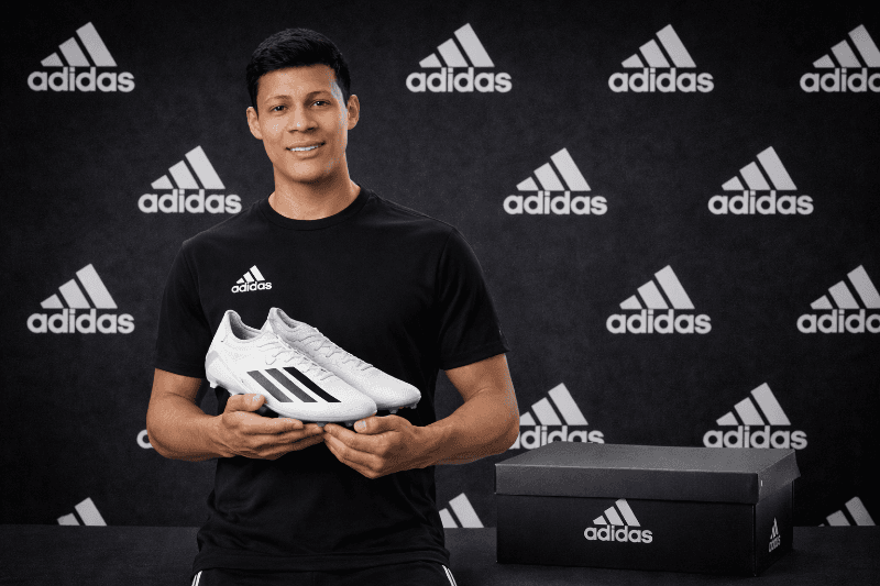 Patrocínio com a {@}[adidas.oficial](691fb14d623b8cd65f54f506) Muito obrigado meu primeiro patrocínio 💪