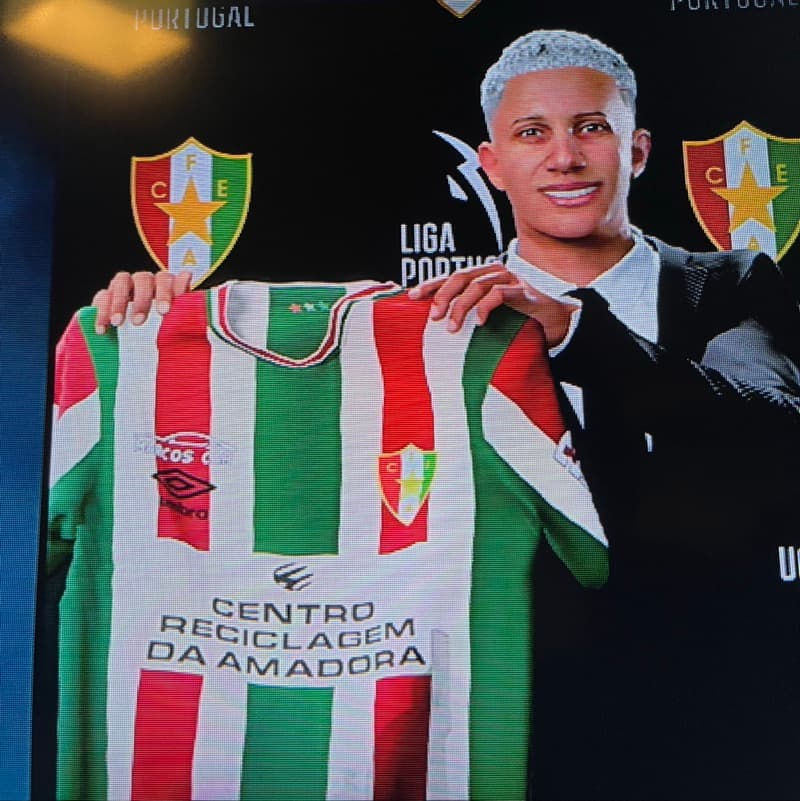 Primeiro contrato assinado❤️💚