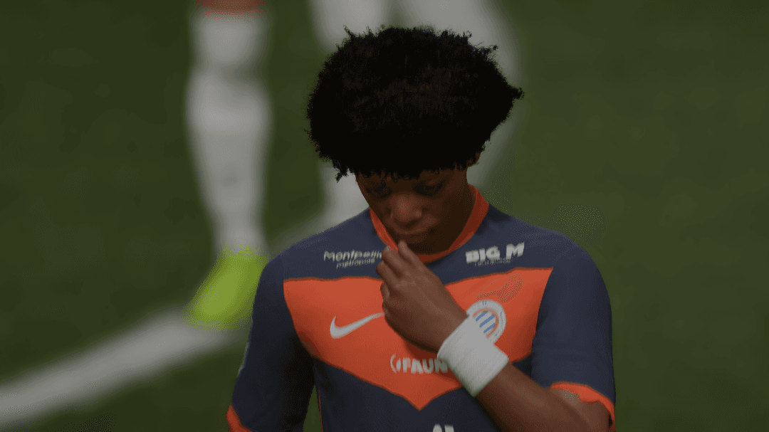 Entrando no campo como profissional pela primeira vez, só tenho a agradecer por essa oportunidade ⚡