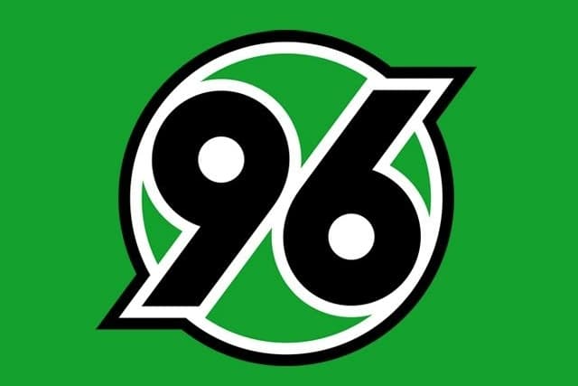 Hannover 96 joga contra Elche fc pela ultimo jogo da pre-temporada com quem ganhar ganha o torneio de pre-temporada.