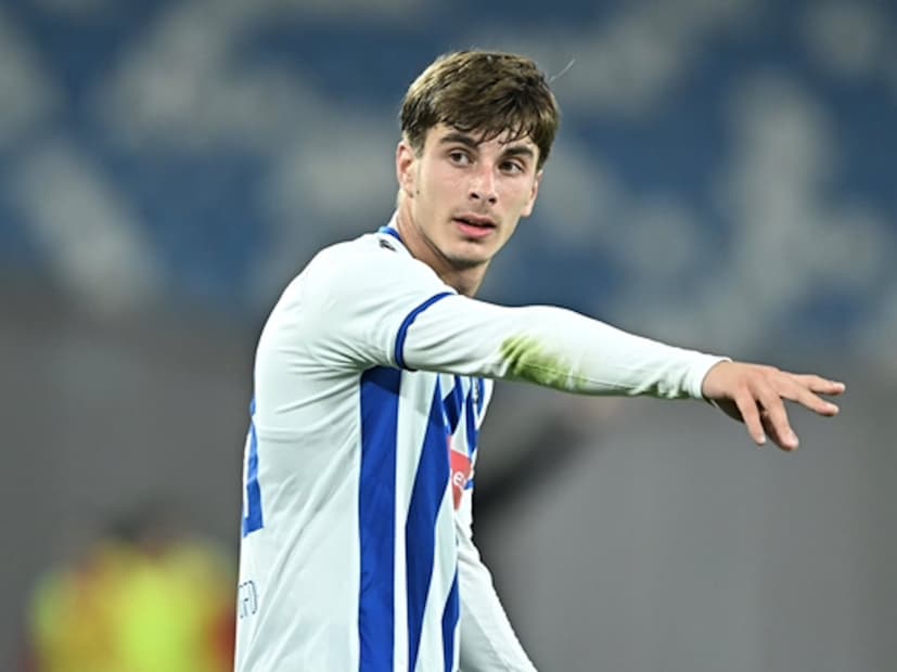 🦁 O Millwall apresentou proposta de €4,5M por Saba Kharebashvili. A oferta inclui contrato de 2 anos, com o lateral se juntando ao clube…
