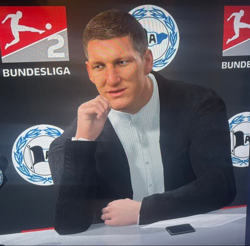 Começo um novo capítulo na minha trajetória no futebol. É uma honra assumir meu primeiro desafio como treinador no Arminia Bielefeld. Est…