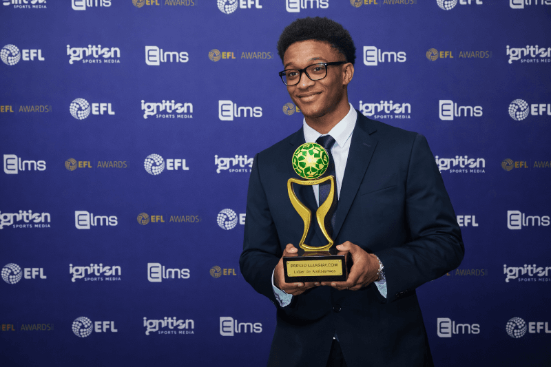 Na EFL Awards, Gray garante o prêmio de Líder em Assistências da EFL CHAMPIONSHIP