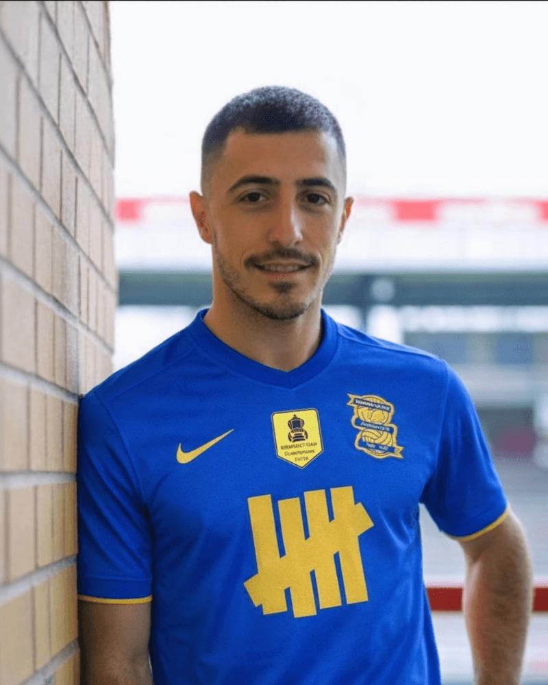 O Birmingham City acaba de anunciar a contratação do croata Juranović, o atleta está sofrendo de uma lesão e não jogara as primeiras roda…