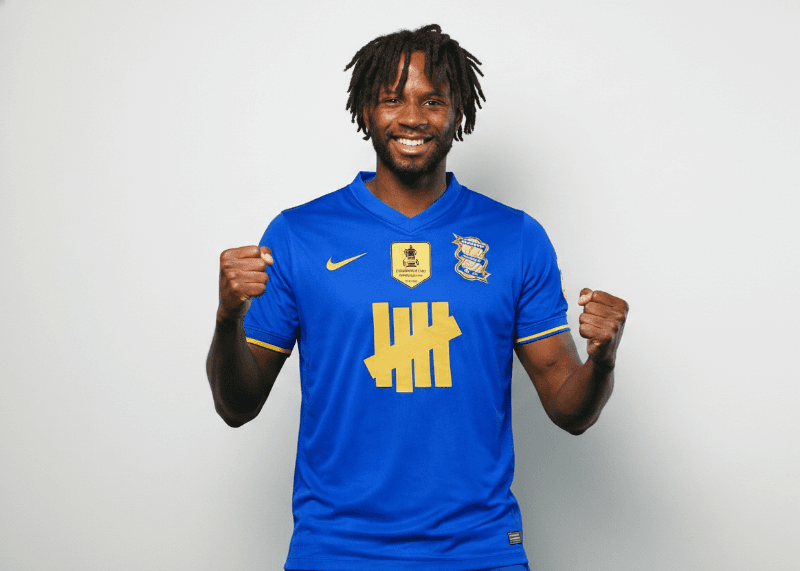 O Birmingham City acerta a Contratação de Tameze que veio do Torino FC, O volante assinou um contrato de 3 anos