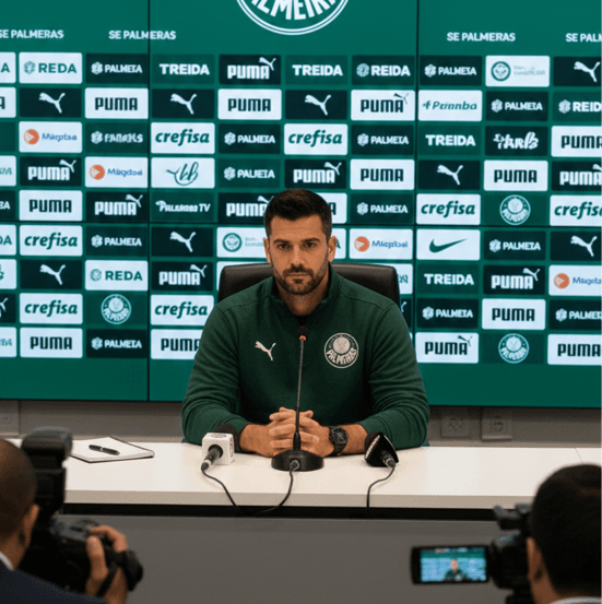 🔥COLETIVA PRÉ JOGO🔥 O Palmeiras está confiante para ganhar o título? Sempre estamos, ficamos muito confiante com o passar do ano. O Pal…