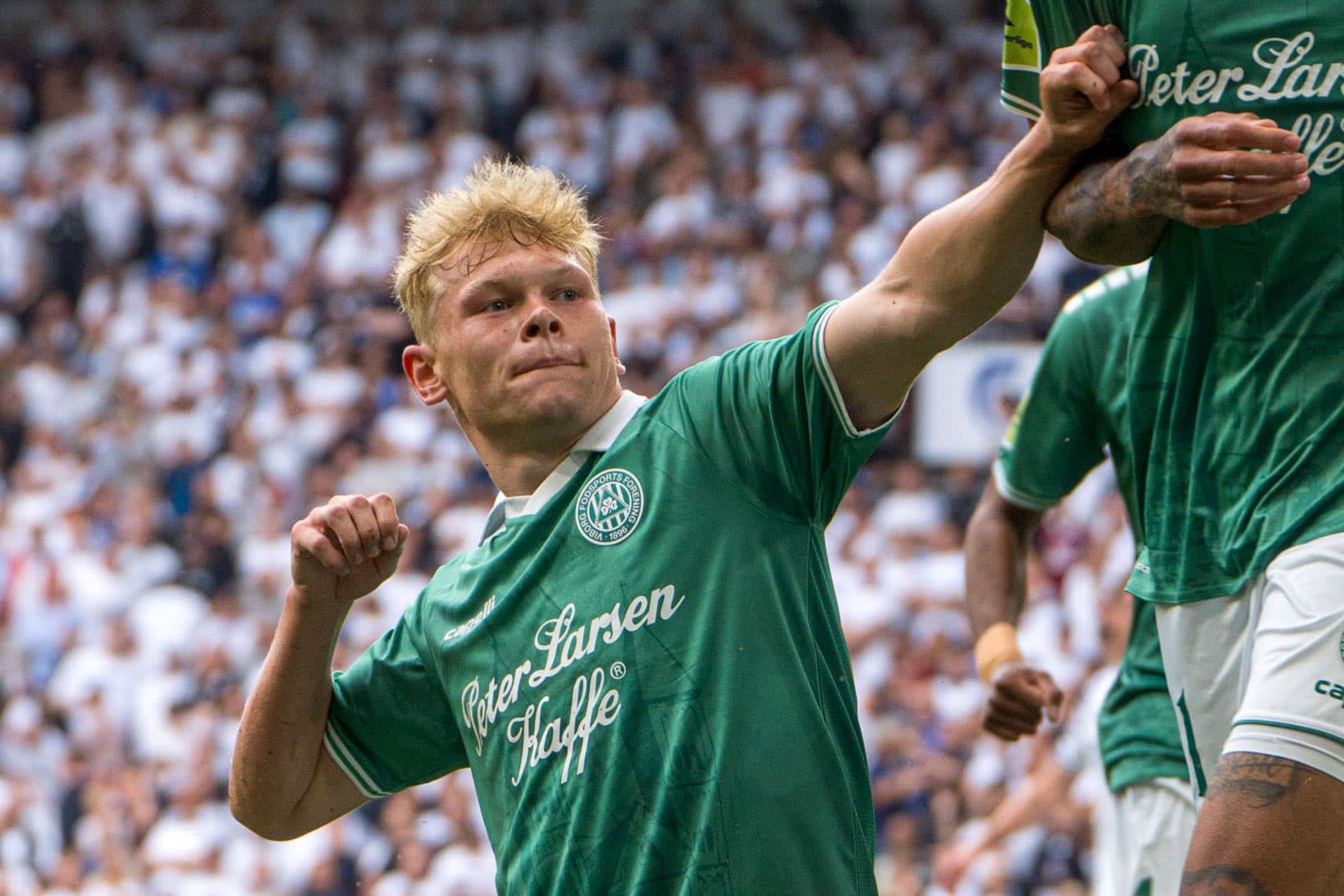 🗞️ Stavanger Aftenblad | Viking acerta contratação de Jakob Vester O Viking FK fechou a contratação do meia Jakob Vester 🇩🇰 junto ao V…