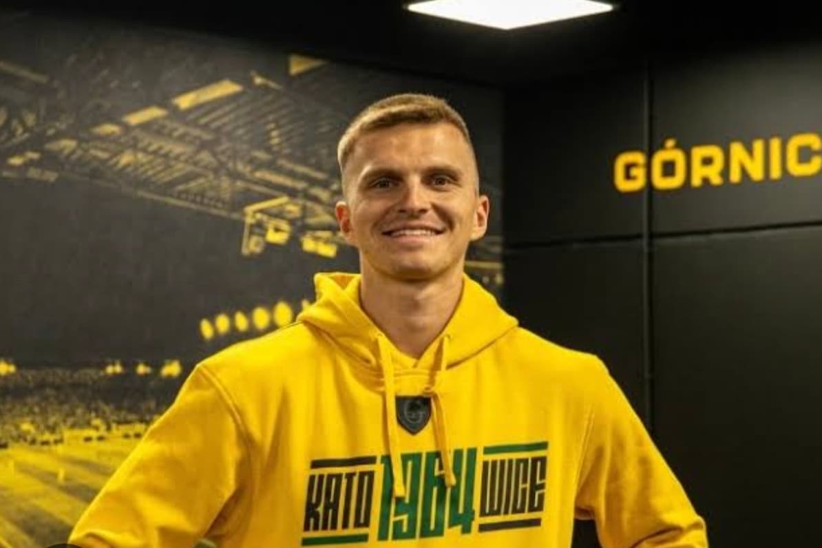 🗞️ VG | Bodø/Glimt fecha mais um negócio com o Viking Além de Bjørshol, o Bodø/Glimt chegou a um acordo com o Viking FK e acertou a cont…