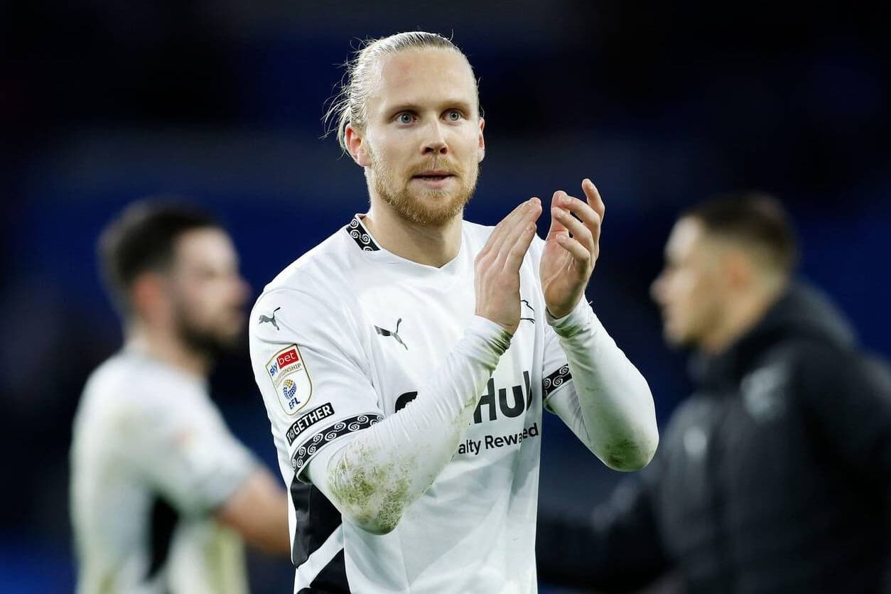 📰 Portal Viking | Possível retorno à vista 👀 Com o fim do contrato de Lars Jørgensen 🇳🇴 com o Derby County , o Viking FK entrou em co…
