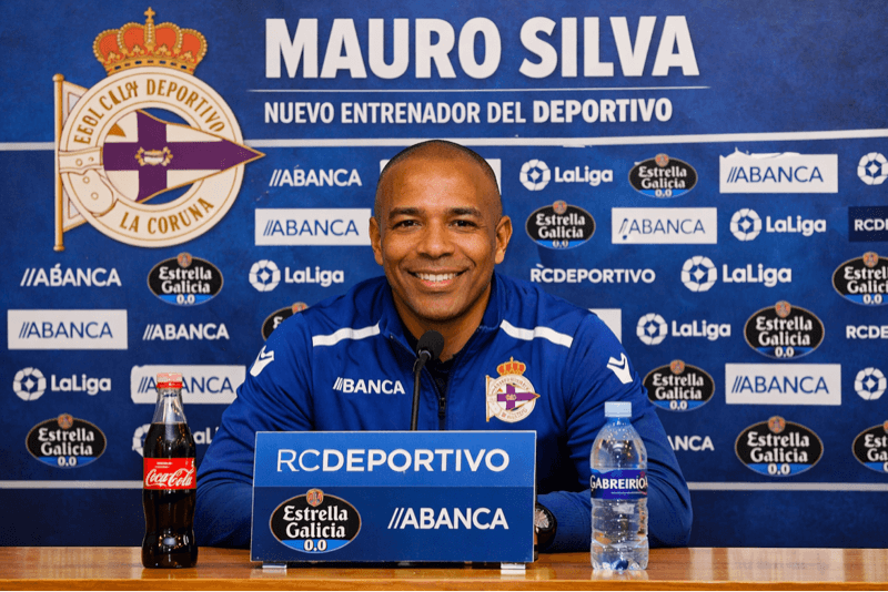 🚨BOMBA!🚨 Mauro Silva é anunciado como novo treinador do Deportivo La Coruña. O treinador chega para assumir o clube em seu primeiro tra…