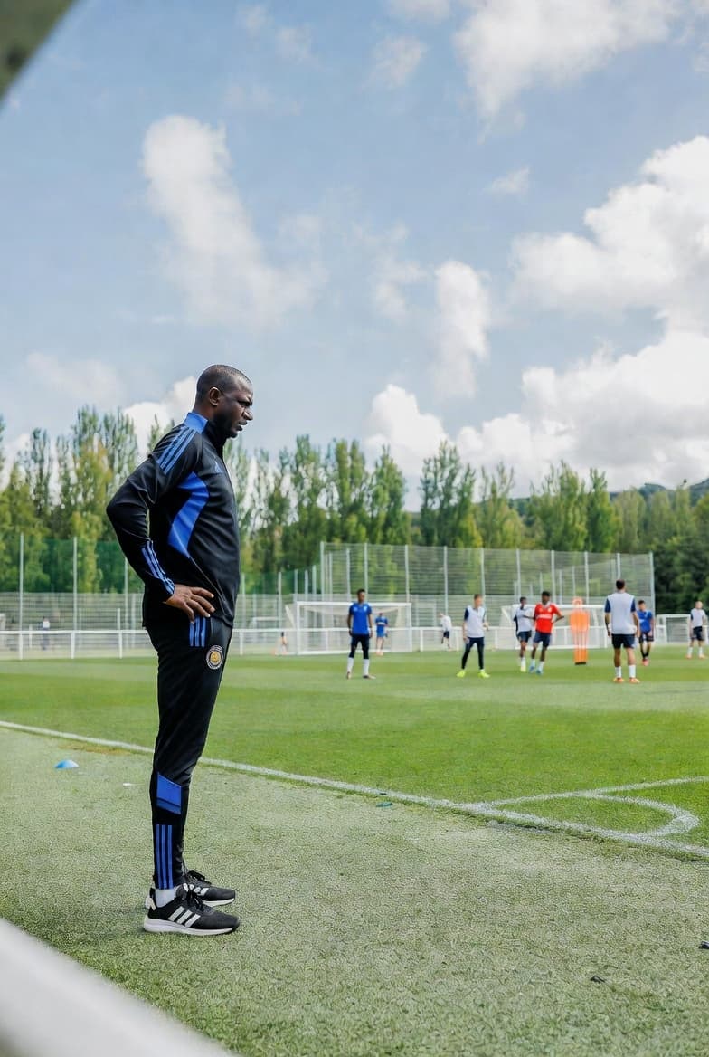 Estamos treinando duro pra tirar a liderança do Milan e vencer do Bologna na próxima rodada