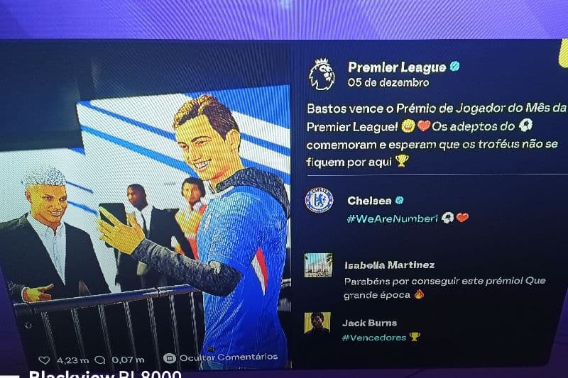 Bastos vence prémio de melhor jogador do mês da Premier league
