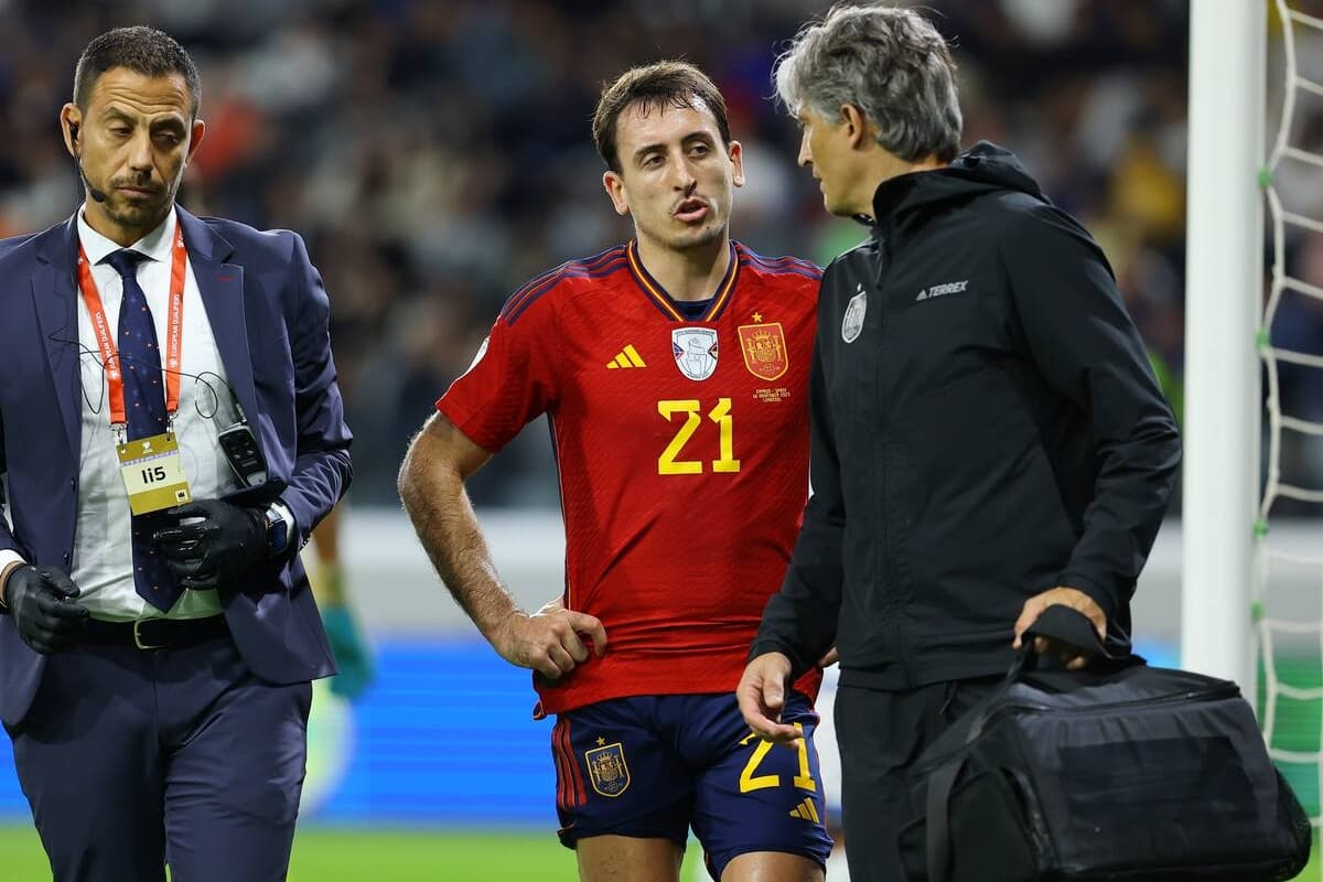 Mikel Oyarzabal sente desconforto em treino pré-jogo contra País de Gales, ele terá que ficar no banco. Essa é a grande chance de Di Stéf…