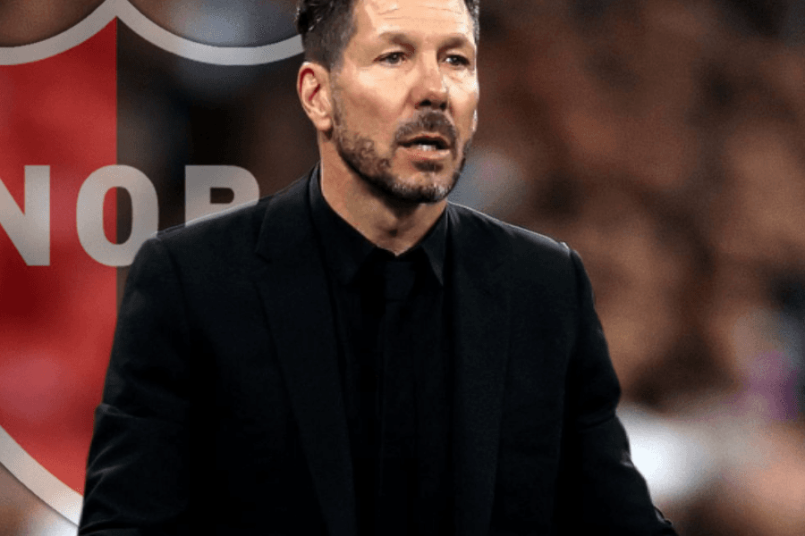 🥸 - "Temporada começa amanhã, temos muito trabalho pela frente, muitas contratações a serem concretizadas." 😴 - "E 'aquele' jogador, pr…
