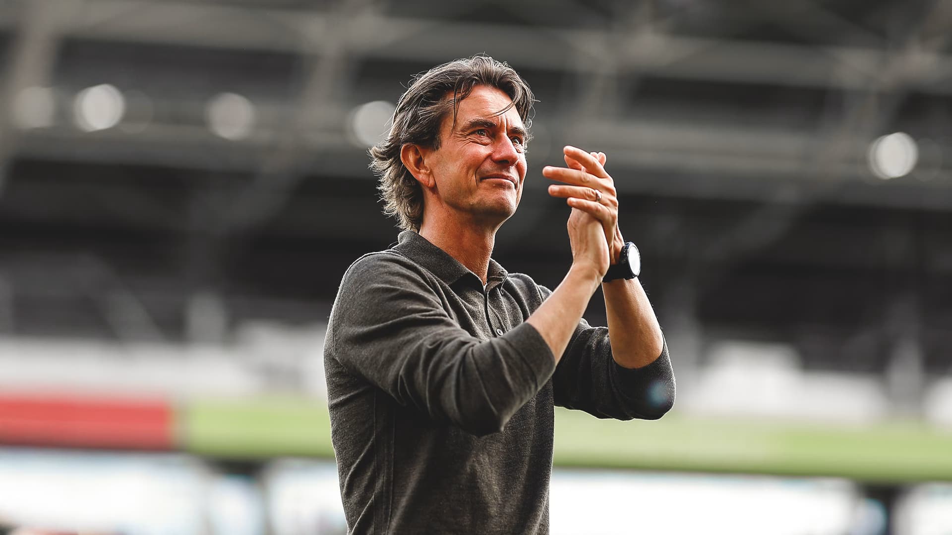 O Tottenham Hotspurs anuncia a demissão do técnico Thomas Frank como treinador do clube. Gostaríamos de agradecer pelo trabalho feito pel…