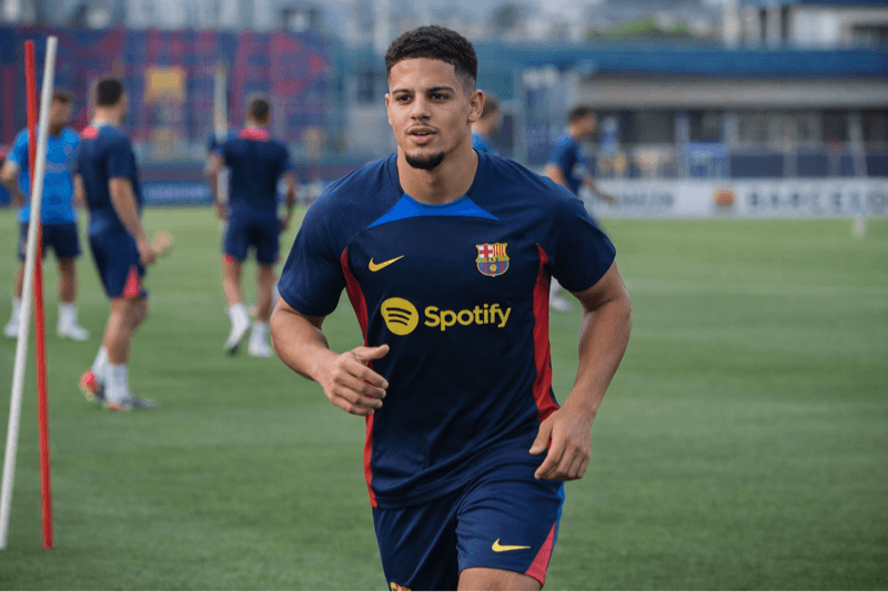 Dia de arreia na Laliga é dia de estreia de @Marco Conti⚡️! Boa sorte, craque!💪