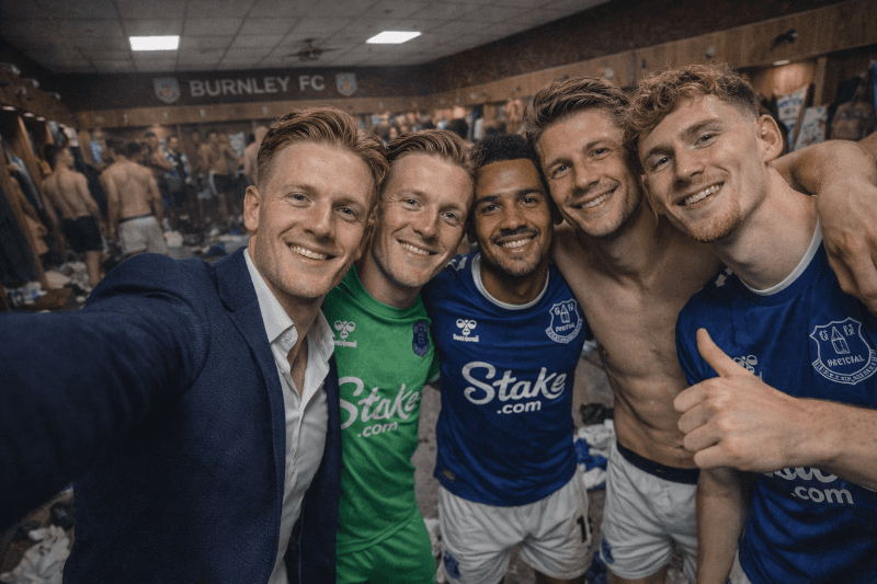 Muito feliz com a primeira vitória no meu comando, ainda vamos ter muitas, Vamos Everton! 🔵