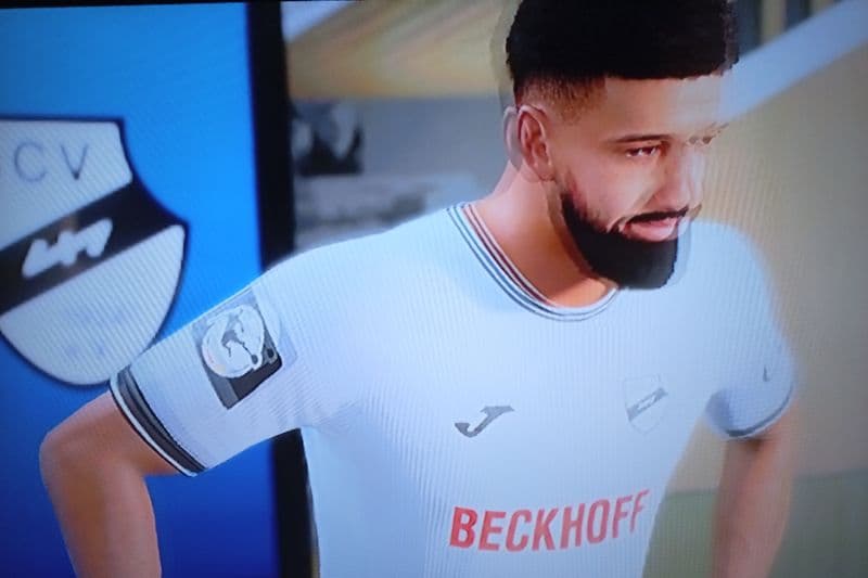🚨HERE WE GO🚨 O SC Verl confirmou a contratação do zagueiro Aaneba. O jogador chega com um vínculo com o clube até 2028.