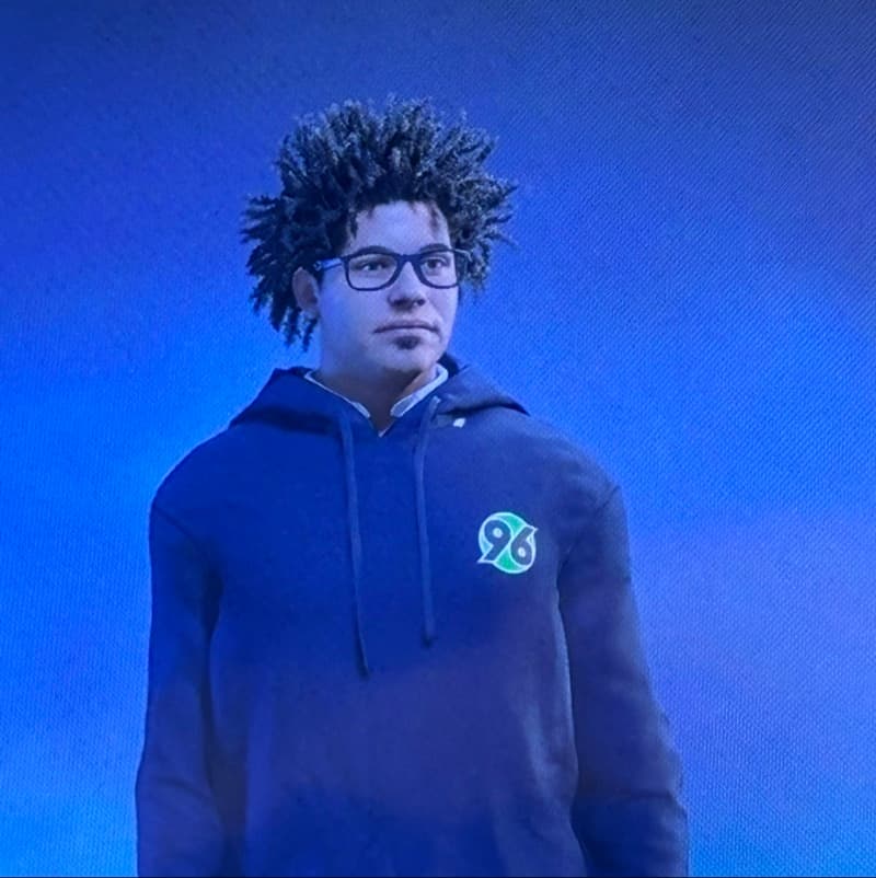Hannover 96 anuncia a contratação de Sety Terimy, técnico de 62 anos. Esse é o primeiro time profissional dele, ele treinava um time amad…