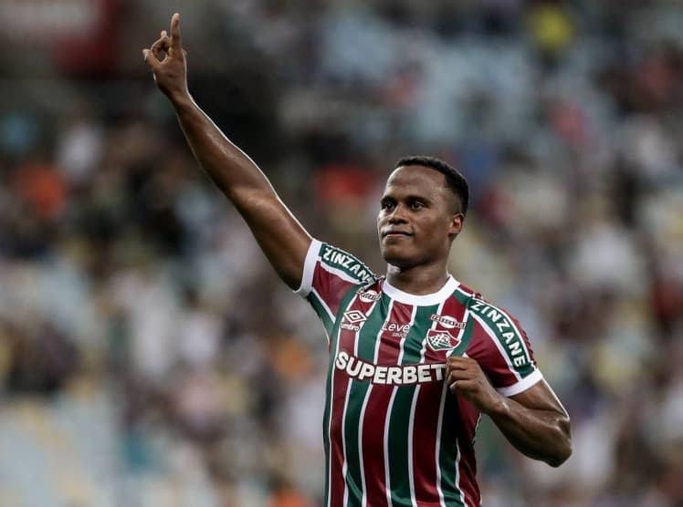 HERE WE GO Jhon Árias está de volta ao flu! O Fluminense pagou 21.000.000 de euros pelo camisa 10 colombiano
