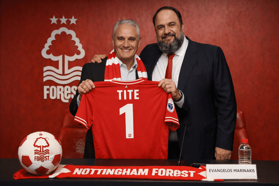 Tite agora é Forest!!! Que dê tudo certo nessa nova era, mister. ❤️🤍