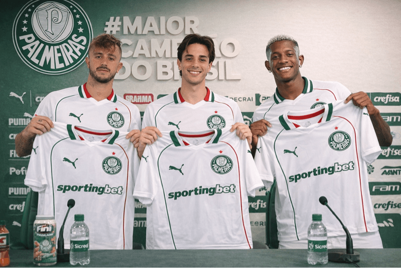 Contratações de titulares!! Palmeiras anuncia a contração de maffeo lateral direito de 28, Valentin Gomez zagueiro de 22 anos e Danilo vo…