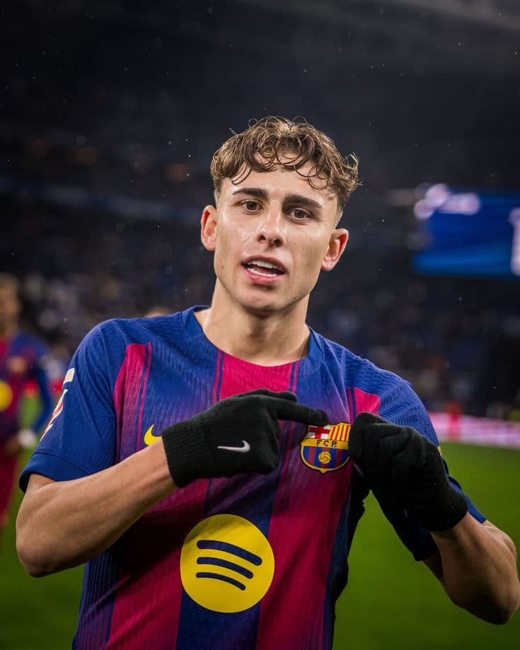 ¡Ha vuelto! El Barcelona ha llegado a un acuerdo para ficharlo procedente del Napoli. El club catalán cerró el trato con el equipo italia…