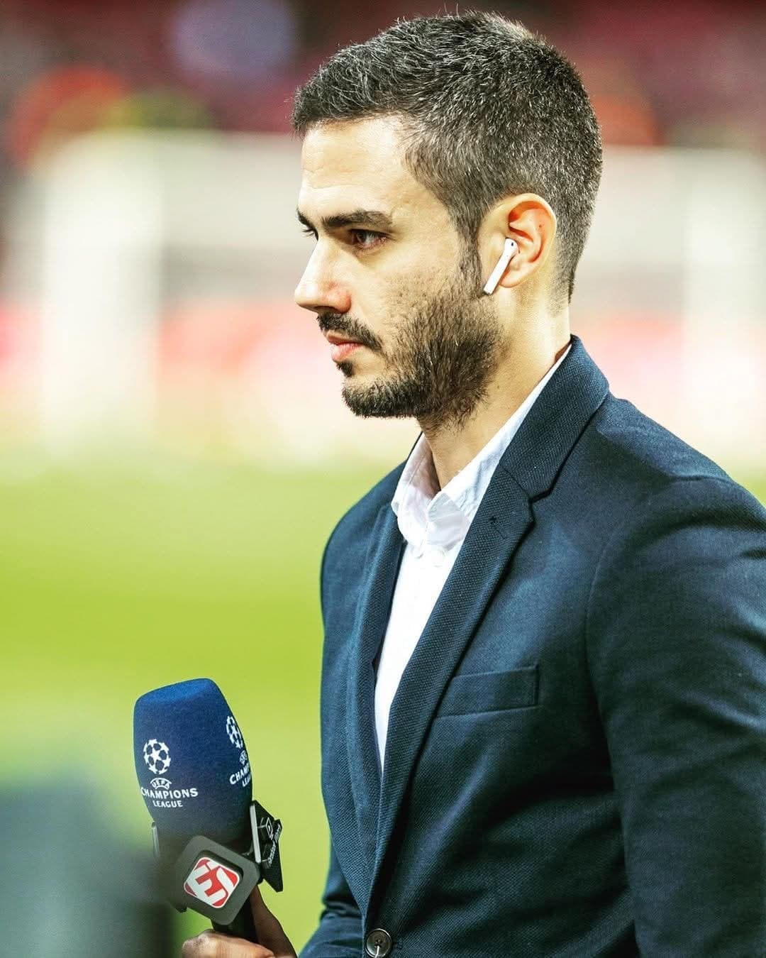 - Pedro pode deixar o Barcelona rumo ao Bayern em 2031-32. Após 3 temporadas e 11 títulos, crise interna impulsiona rumores. Negociação a…
