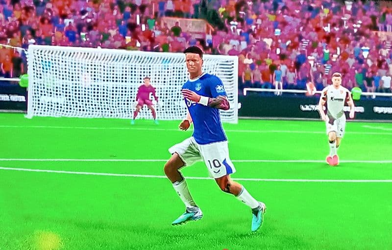 Primeiro jogo pelo Everton da Premier League e ficou 3-0. Gonçalo marcou três golos.