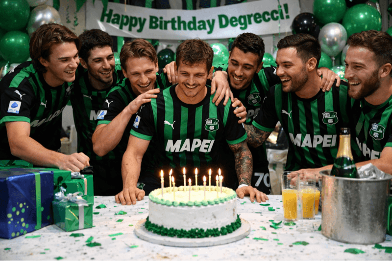 Comemorando meus 23 anos com a rapaziada do time! Tmj 💚