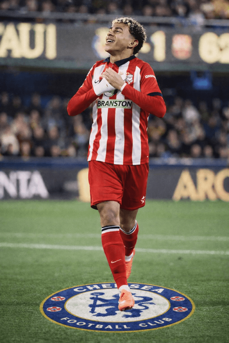 Tem jogo grande vindo por aí! 🆚 - Chelsea 🏆 - Premier League 🏟️ - Stamford Brigde Pelo título! ❤️🤍